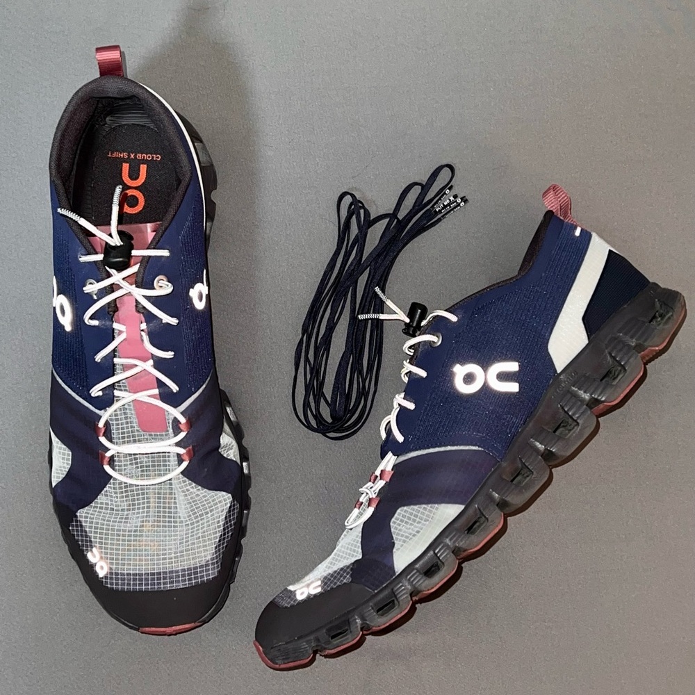 LIKE NEW!!! Cloud Switch. Tread still very good and little wear.